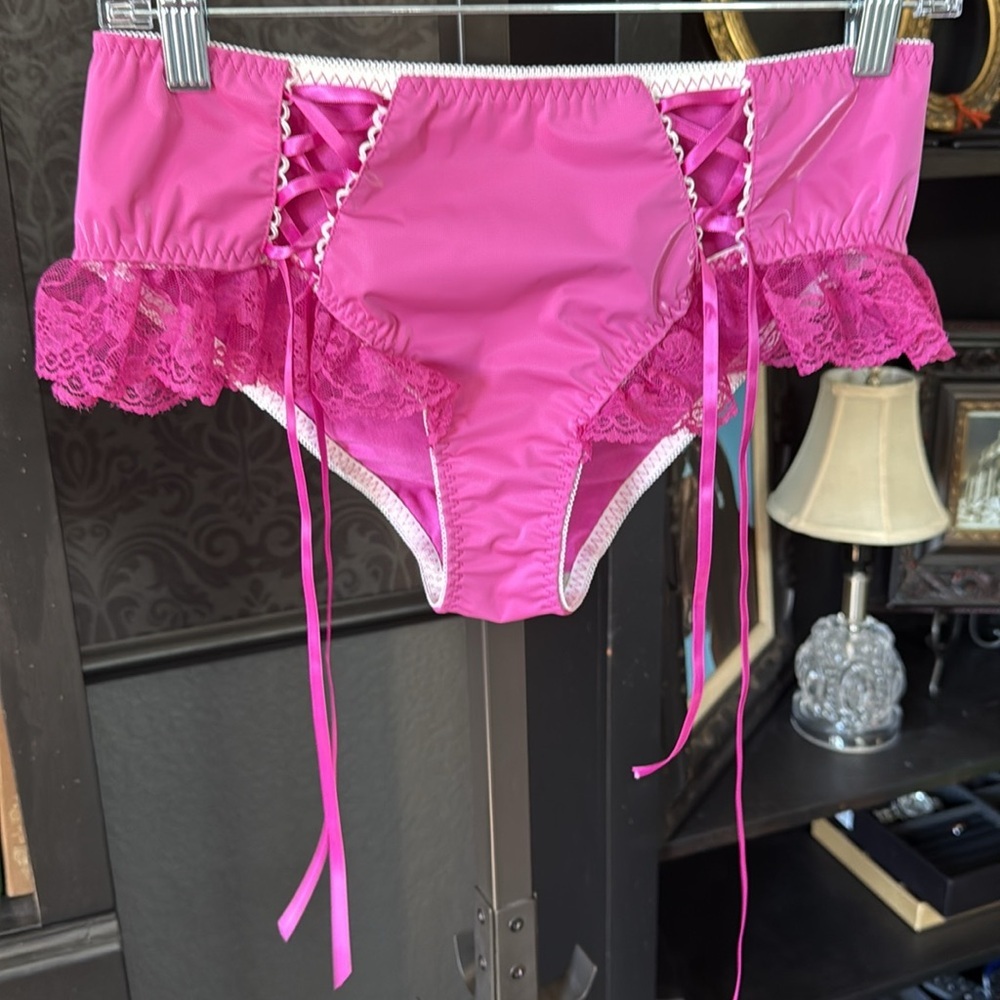 Pink Lace-Up High-Waisted Lingerie - Picture 3 of 12